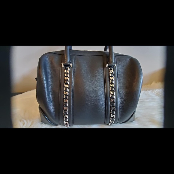 Givenchy Lucrezia - Picture 4 of 13